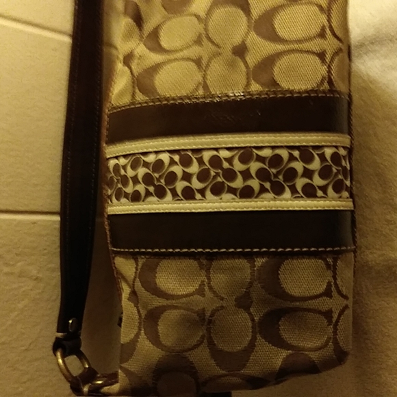 Purse - Picture 3 of 4